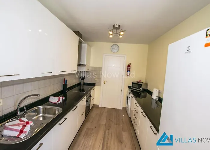 Cantium - Lh101 By Now Ltd * Playa Blanca (Lanzarote)